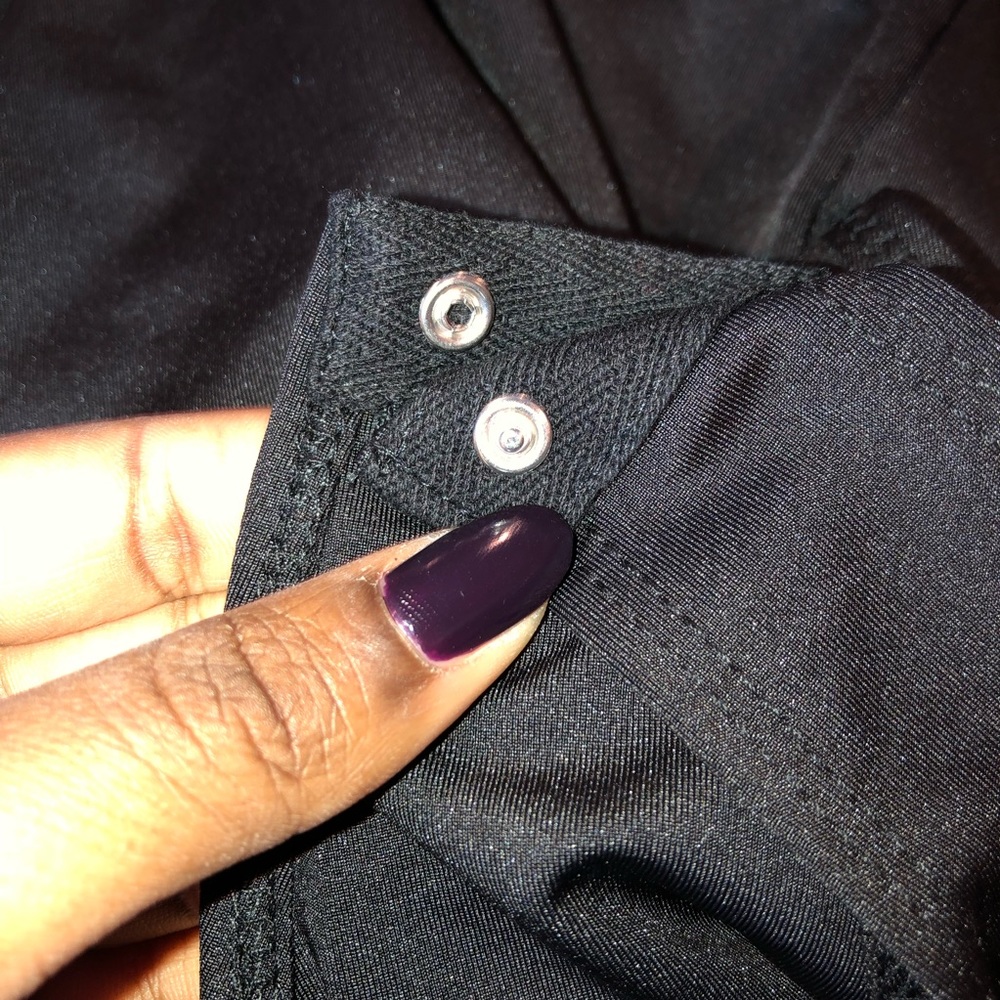 Fashion Nova Deep V Black Bodysuit - Picture 3 of 5